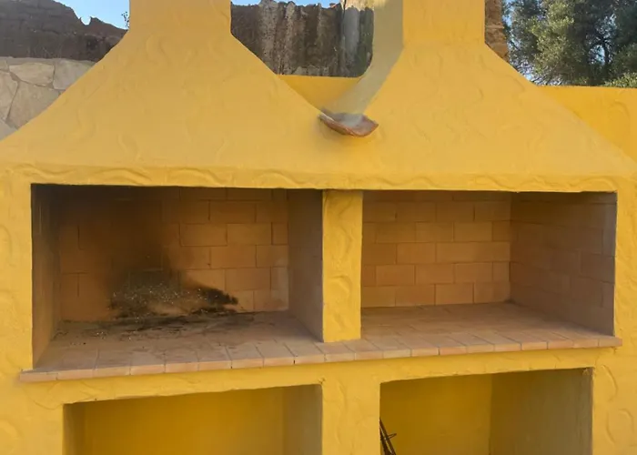 S'apposentu 公寓 Is Solinas